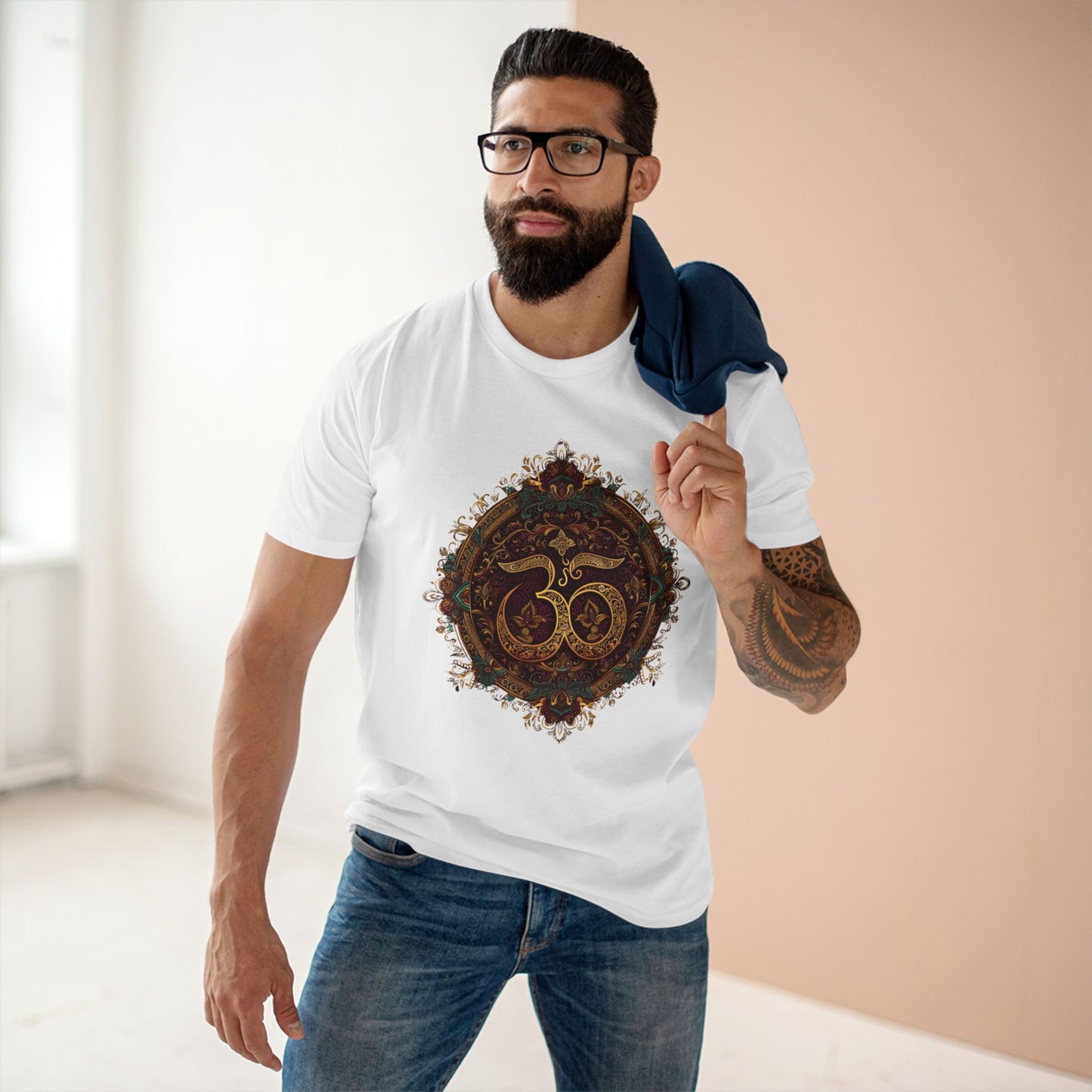 Elegant Om Symbol T-Shirt - VedicTees